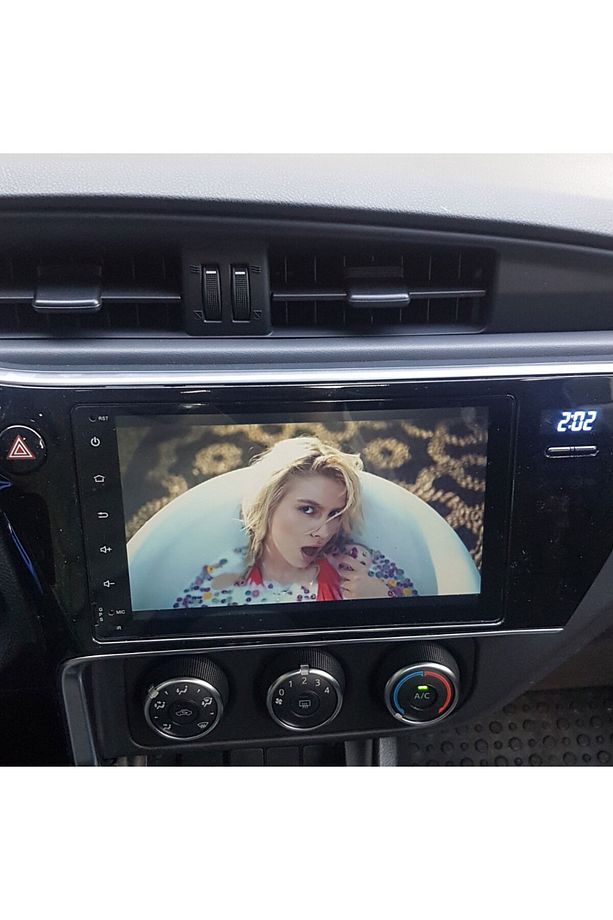 Toyota Corolla Araç Multimedya Android Ekran Carplay Double Teyp 4+64 9" 17-18 Black BLUEWAY - 5