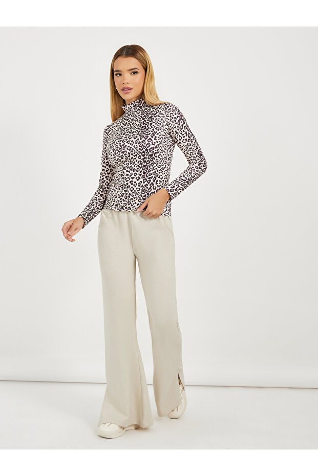 بنطال رياضي واسع الساق برباط خصر سادة مع شق جانبي - 1