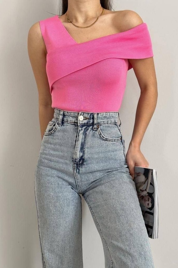 Pink Stretchy Knitwear Fabric One Shoulder Madonna Collar Blouse 0265