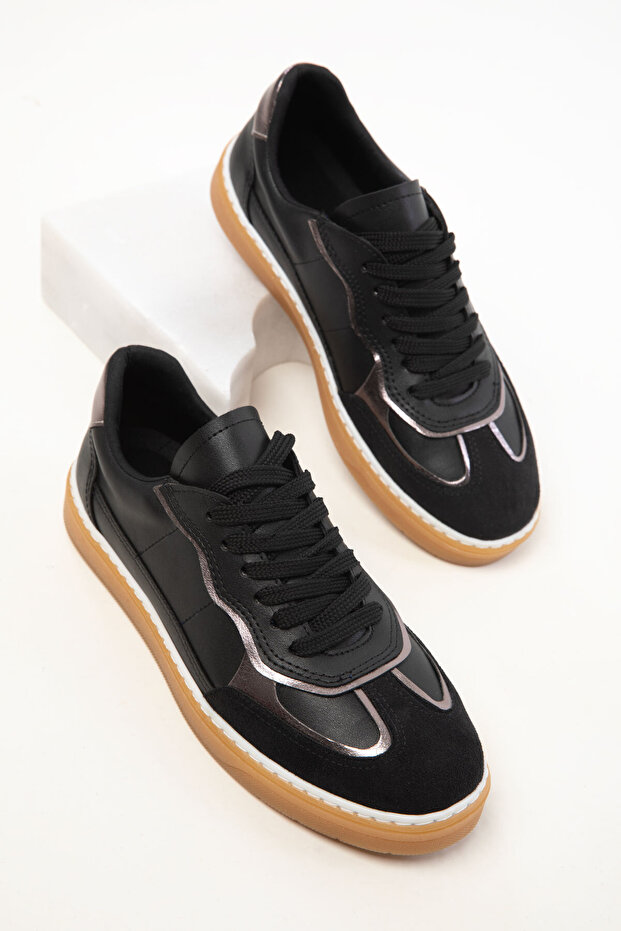 Schwarzer Damen-Sneaker 20415 - 2