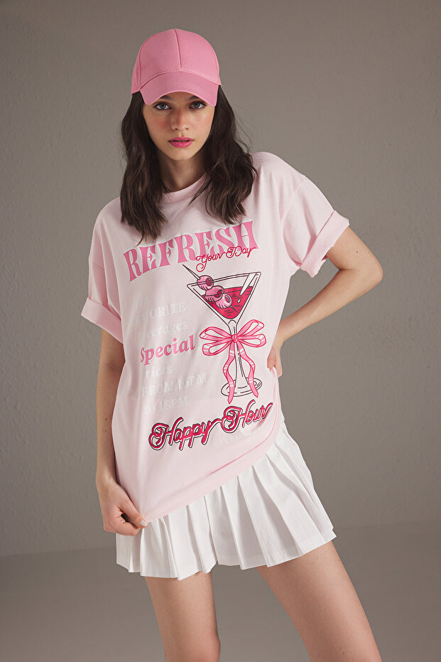Açık Pembe %100 Kalın Pamuklu Kokteyl Baskılı Oversize/Geniş Kesim Örme T-Shirt TWOSS25TS00163 - 2