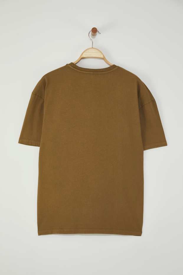 Hardal Oversize/Geniş Kesim Eskitme/Soluk Efekt Uzay Baskılı %100 Pamuk T-shirt TMNSS25TS00197 - 6