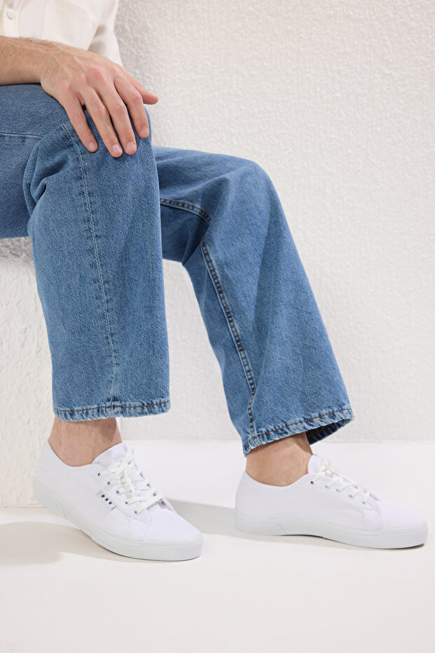 Beyaz Bağcıklı Düz Taban Unisex Spor Ayakkabı TAKSS25SN00039 - 3