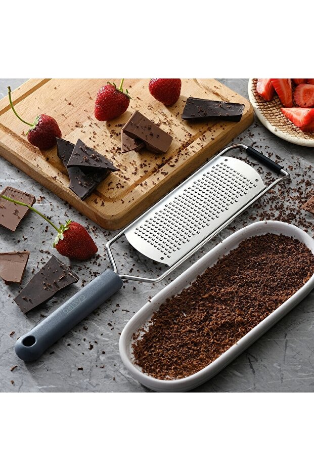 مبشرة يدوية من Gastro Pmg، ذات أسنان دقيقة، واسعة