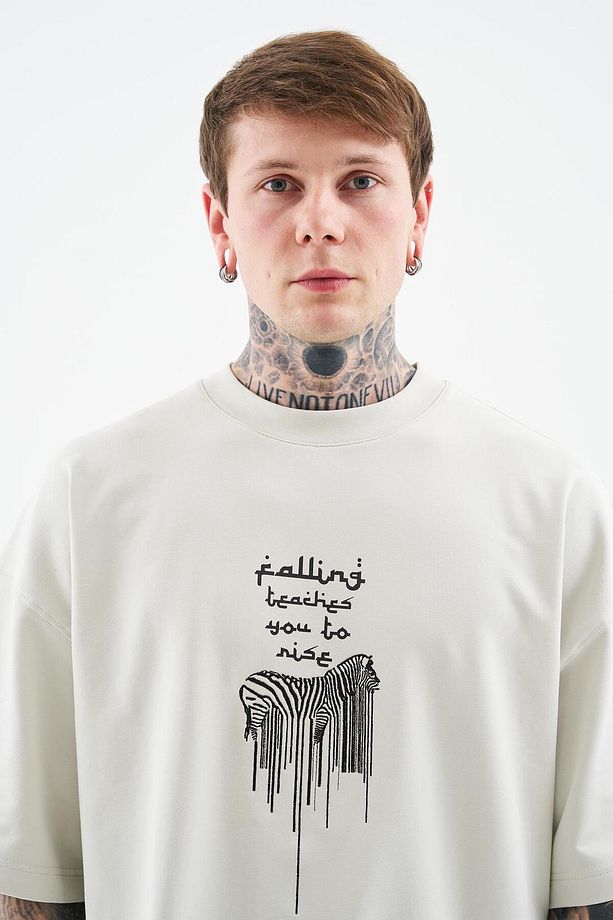 Erkek Printed And Zebra Oversize Uzay Grisi Tişört - 5
