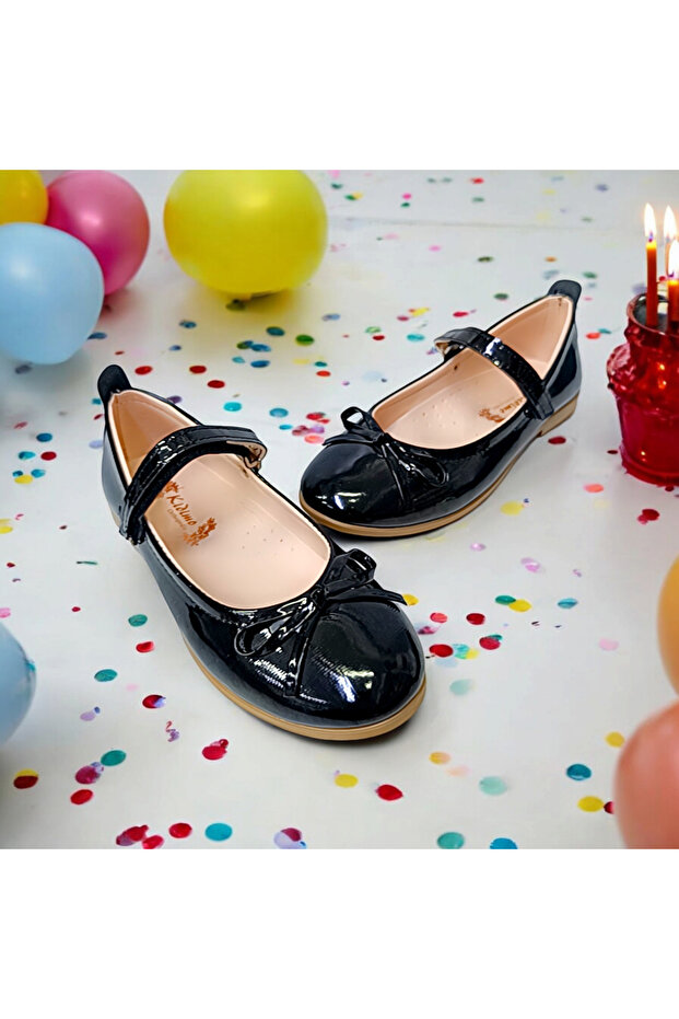 Girl's Black Patent Leather Bow Tie Velcro Ballet Ballet