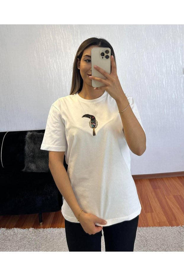 Brand Equivalent Goose Mec Chain Stone T-Shirt Off White