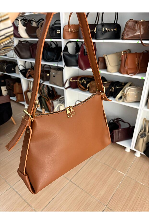 Düz Omuz Çanta - 1