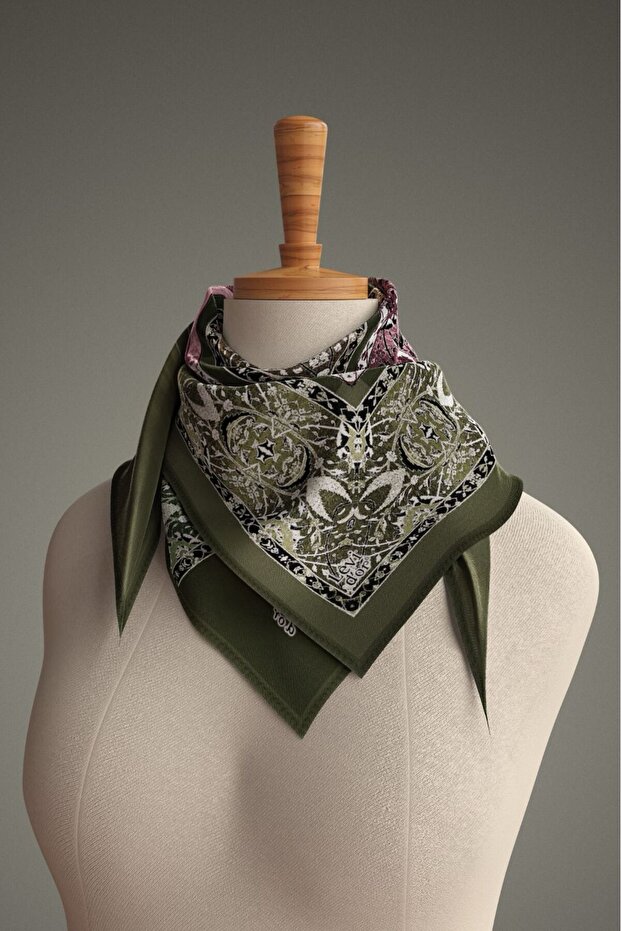 Ethnic Pattern Sparkling Crystal Scarf - 3