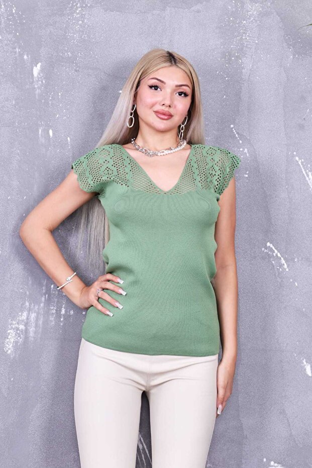 v yaka omuz ajurlu bluz - 1