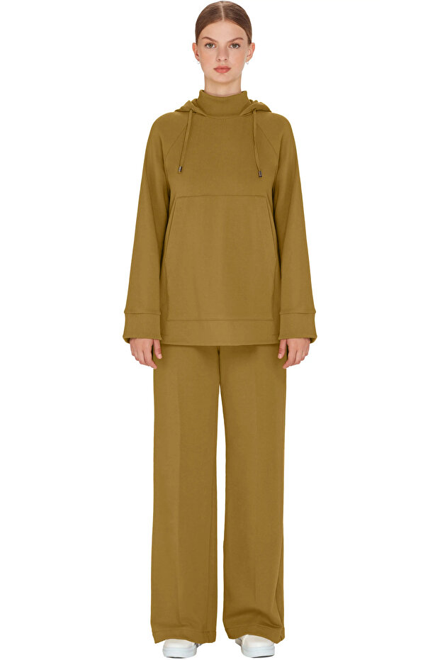 ELIKA Sweatshirt - 1