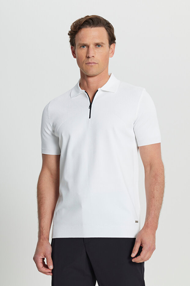 Men's Ecru Standard Fit Regular Cut Polo Collar Jacquard Knitwear T-Shirt