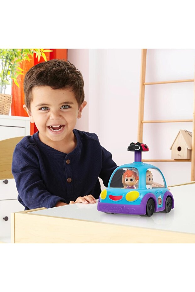 دفع السيارة والغناء - 8