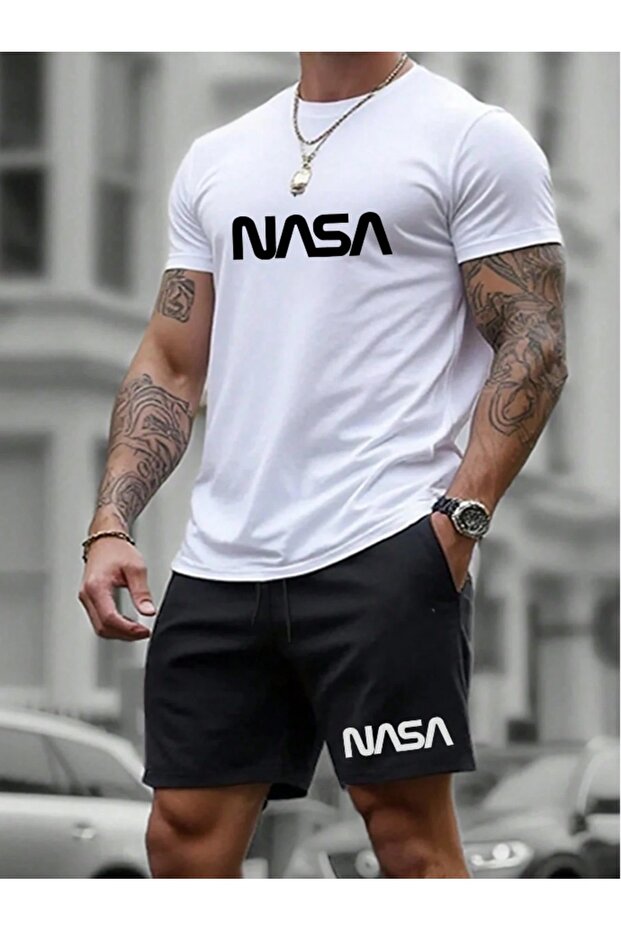طقم رياضي رجالي كبير الحجم - شورت مطبوع عليه شعار NASA