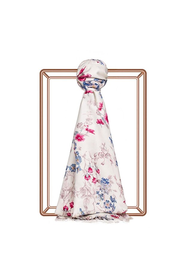 İpekevi Flower Crown and 6001-Cream Blue Shawl