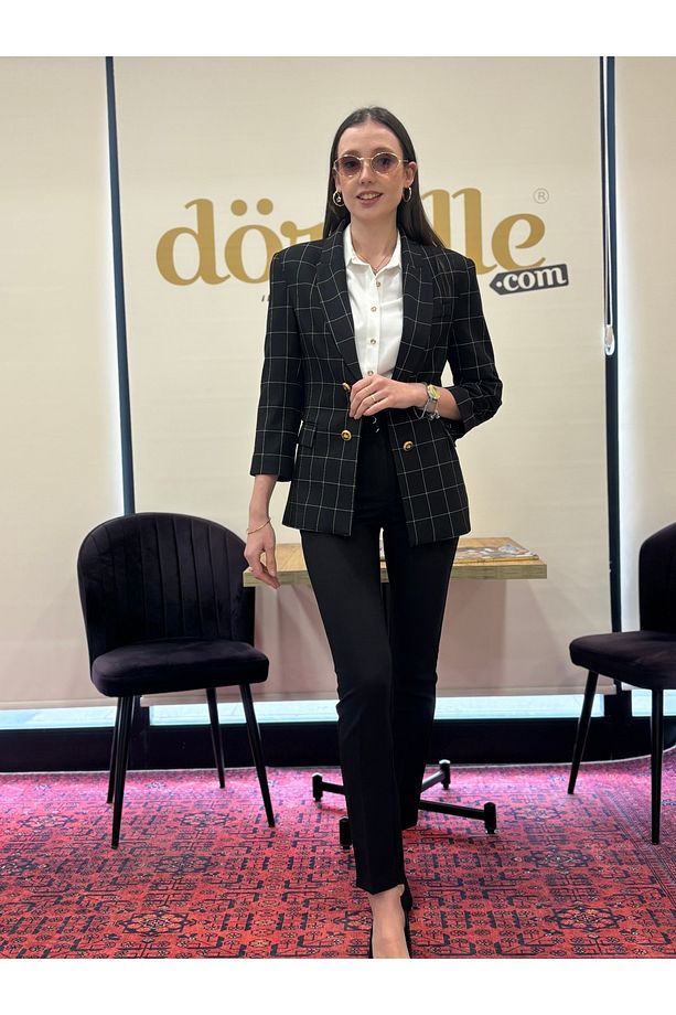 Önü Ve Kollarında Düğme Detayları Olan Kare Desenli Astarlı Blazer Ceket - 3