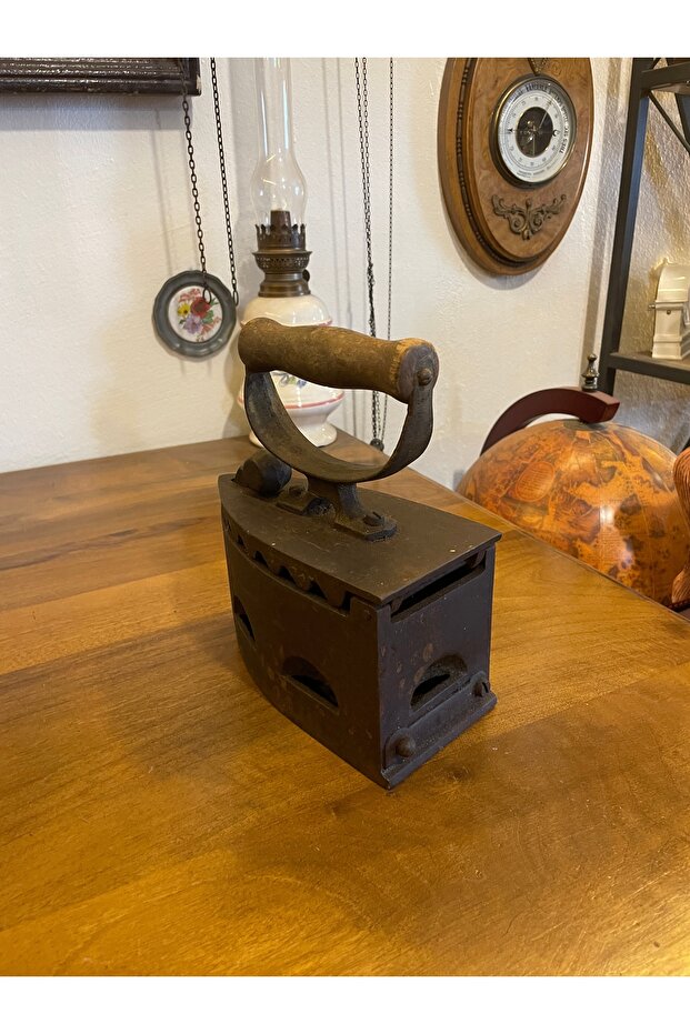 Antika kömürlü ütü - 3