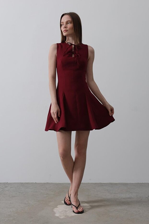 Bow Detail Zero Sleeve Mini Dress - Burgundy