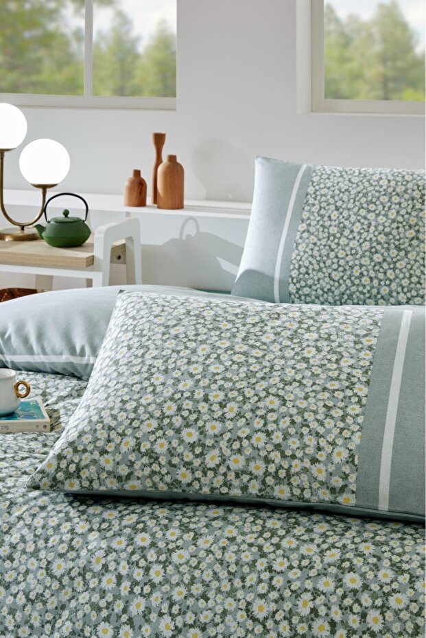 Daisy Patterned Single Duvet Cover Set - 2