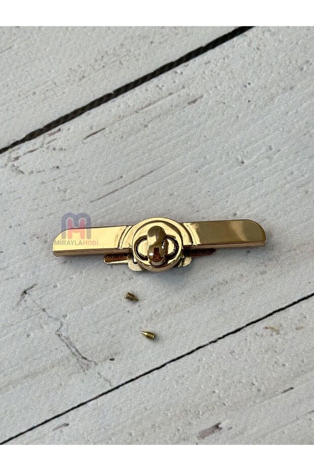 Bag Lock Stave Model Gold