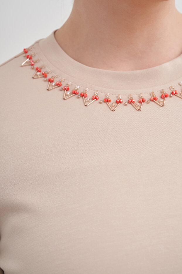 Yakası İşlemeli Örme Kısa Kollu Bluz - 3