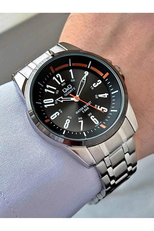 Men's Metal Band Wristwatch