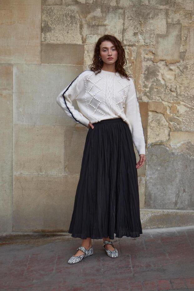 Crash Skirt Black # Project Content #