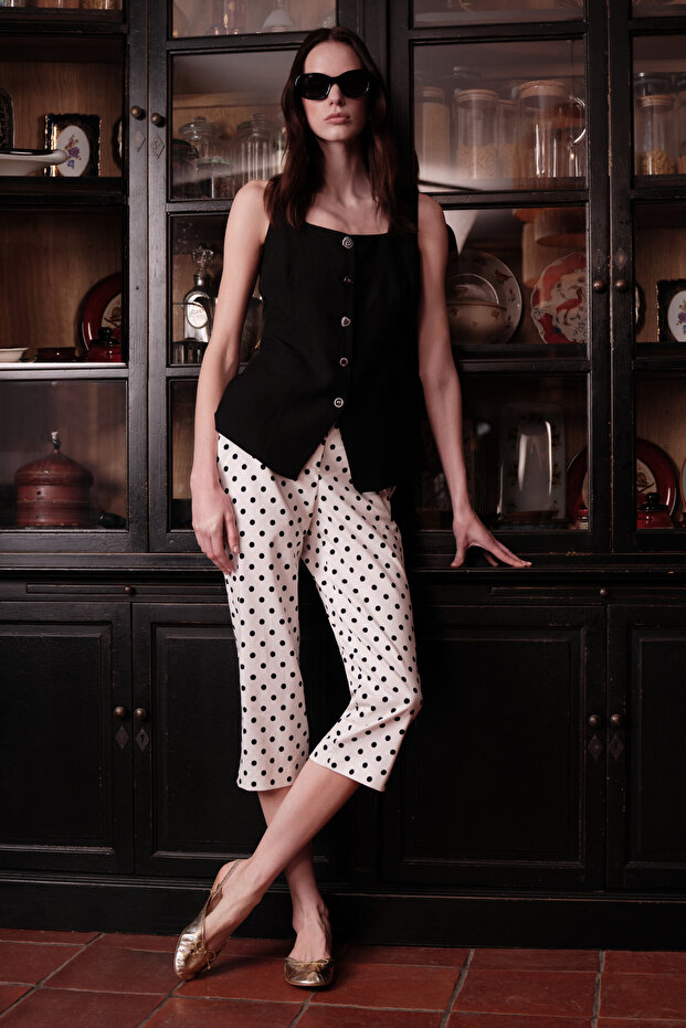 Score Pattern Capri Length Pants - 1