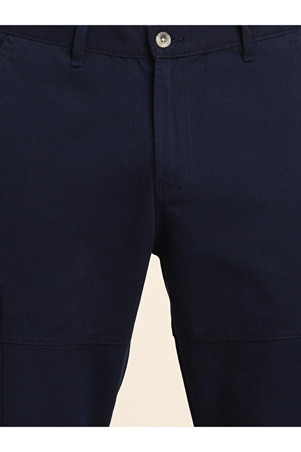 بنطلون كارجو بقصّة Slim Fit