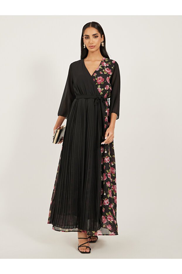 Floral Print 3/4th Sleeves Pleated A-Line Maxi Dress