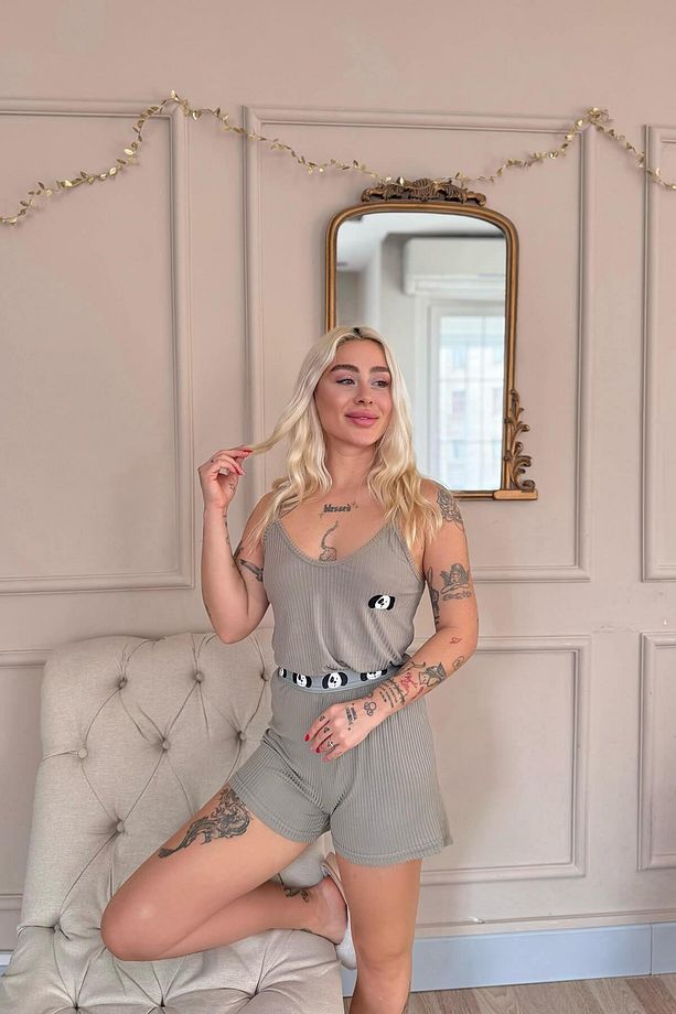 Haki Panda Charm Desenli Örme Ip Askı Şortlu Kadın Pijama Takımı - 3