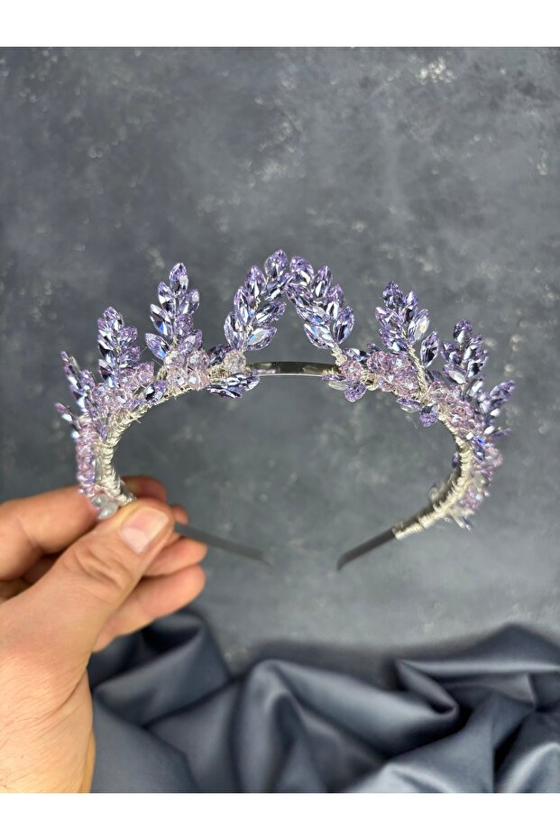 Venus Leaf Patterned Bride and Henna Crown - 6