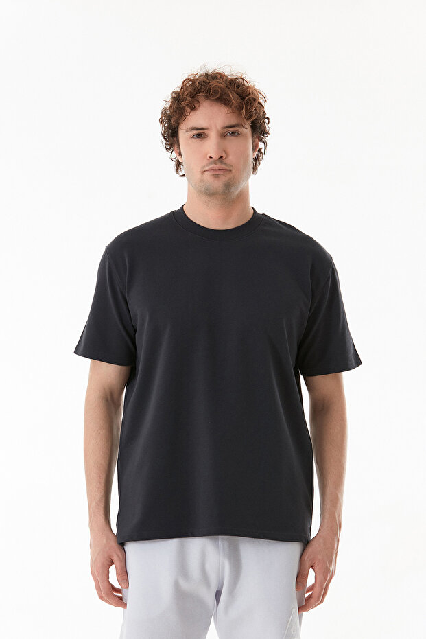 Basic Dik Yaka Tişört - 6