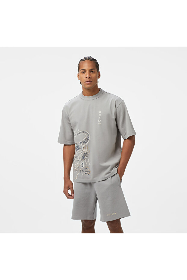 Classic Men's Gray T-Shirt