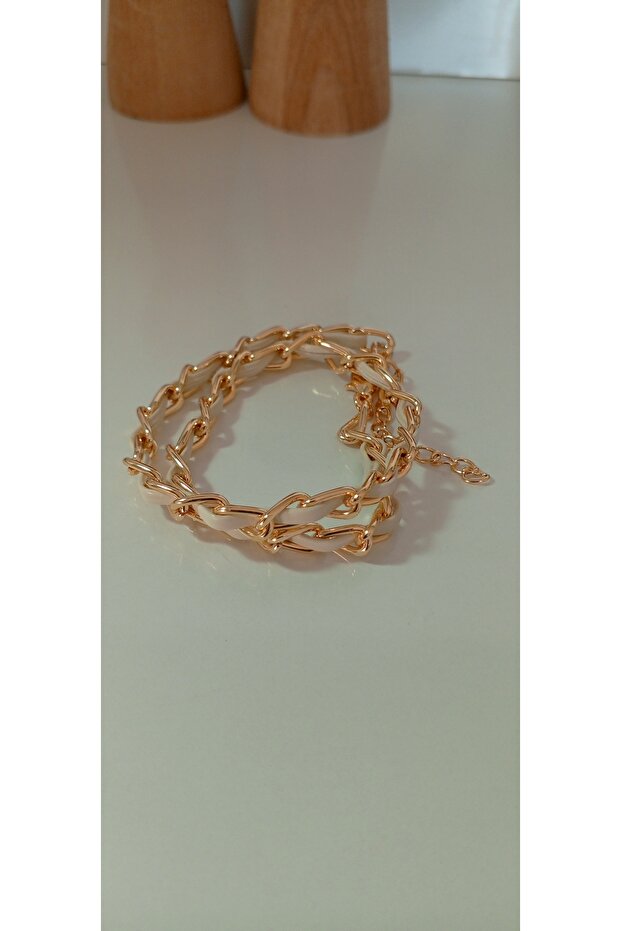 سوار من الجلد - 1