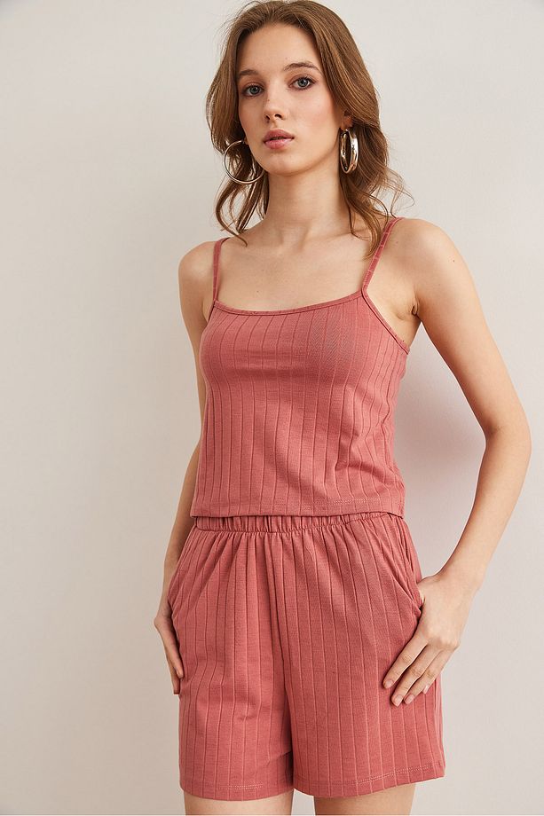 Kadın Gül Kurusu Üst Askılı Bluz Alt Cepli Şort Pijama Takım PJM-00000021 - 4