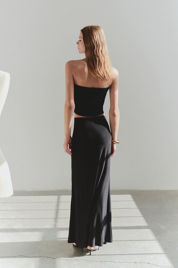 Limited Edition Siyah Aksesuar Detaylı Straplez Örme Şık Bluz TPRSS25BZ00032 - 3