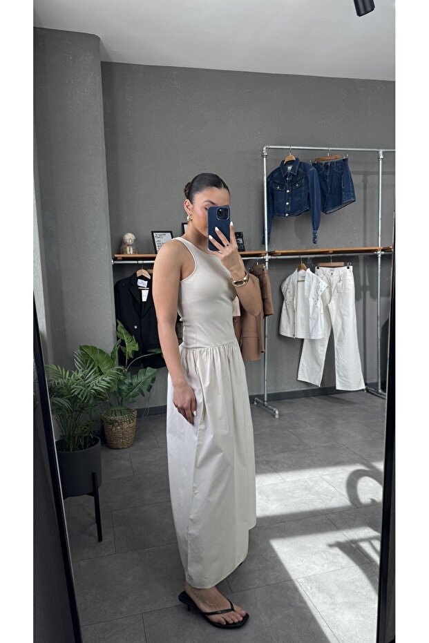 Rochie lungă bej cu decolteu - 5