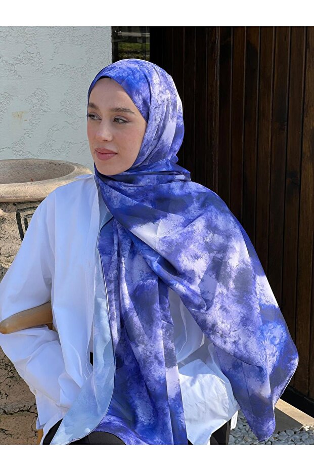 Petra Pattern Twill Shawl - 1