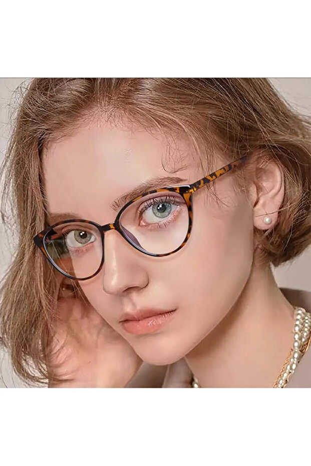 نظارات كمبيوتر نسائية للحماية من الضوء الأزرق موديل Cateye Voke