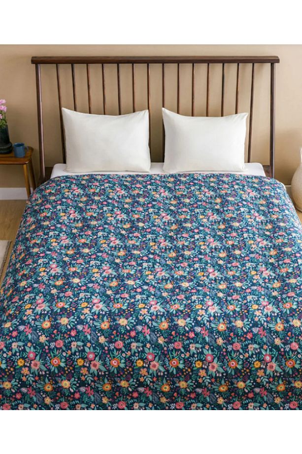 LCW HOME Karışık Çiçek Desenli Çift Kişilik Yatak Örtüsü 200x220 Cm - 1