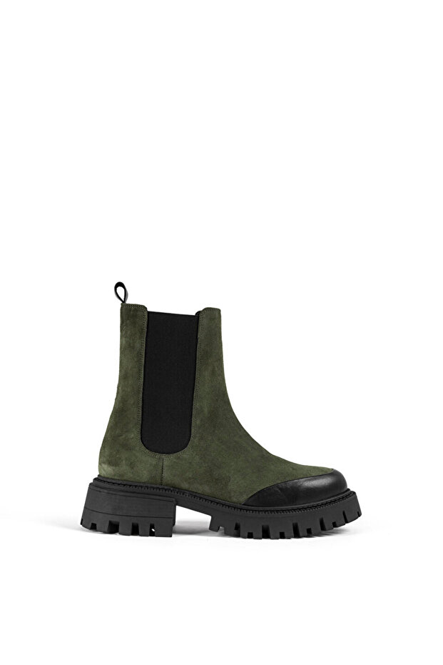 Chelseea Boots