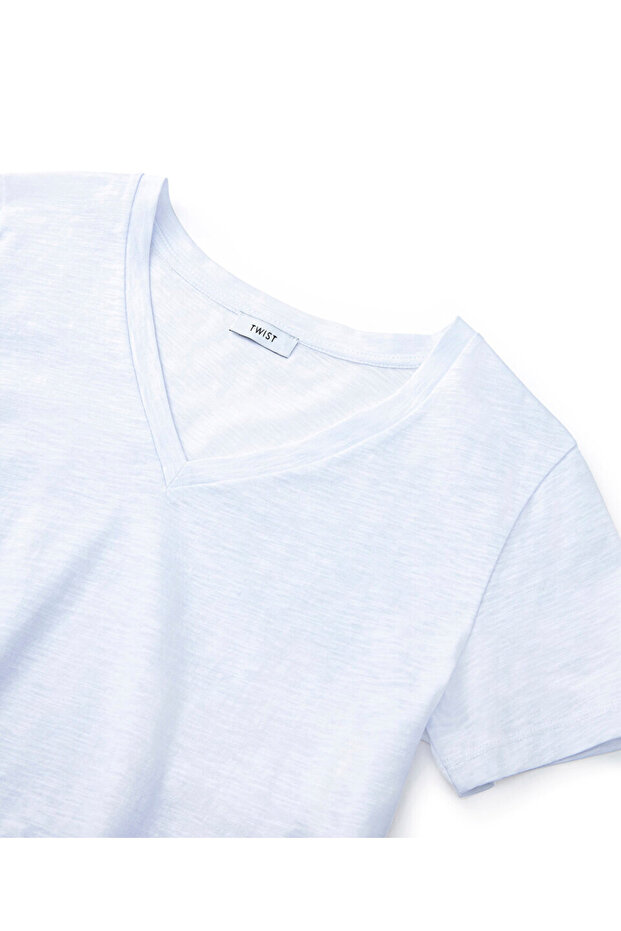 V-Neck Basic Tee - 4