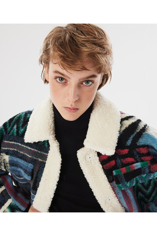 Shearling Patterned Coat - Garnished Design - 5