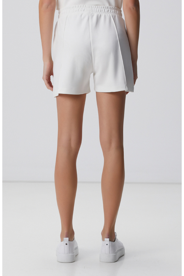 Kırık Beyaz Şort - 4