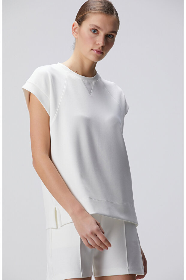 Kırık Beyaz Sweatshirt - 4