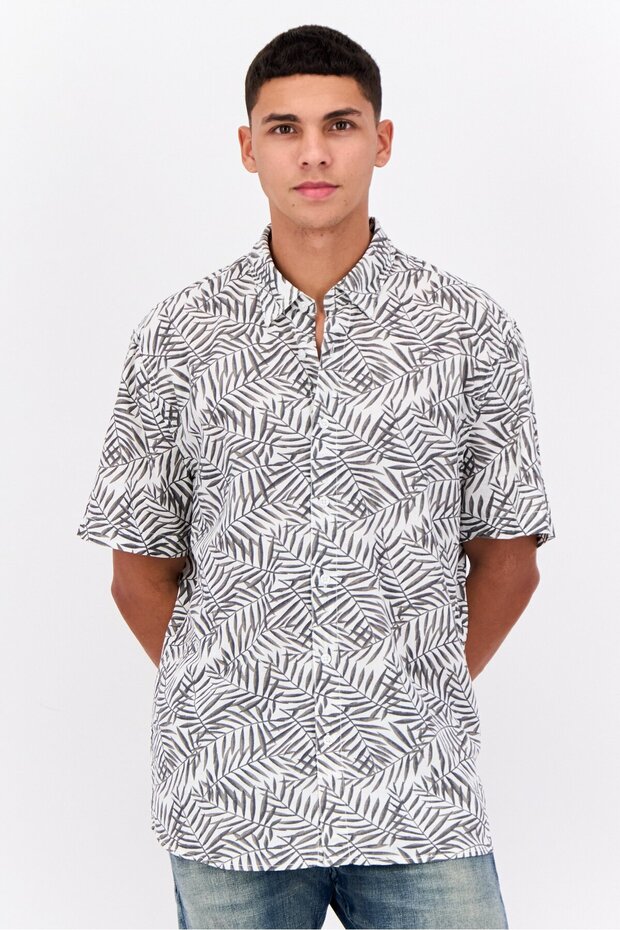 Men Regular Fit Short Sleeve Allover Printed Casual Shirt, White
