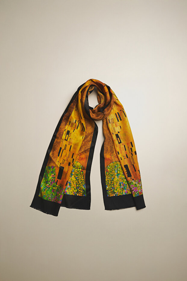100% Silk Shawl Scarf (45X165 cm) - Gustav Klimt (the Kiss)