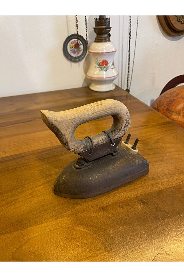 Antika kömürlü ütü - 3