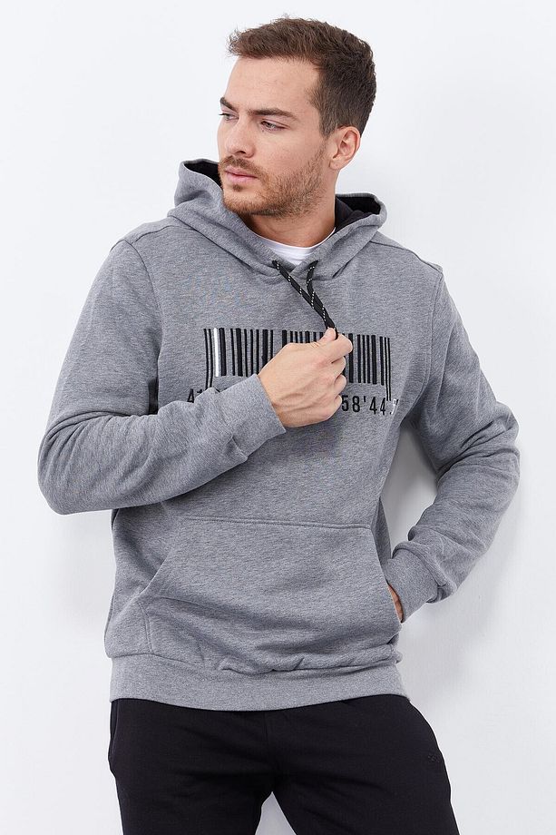 Gri Melanj Nakışlı Kanguru Cep Standart Kalıp Kapüşonlu Erkek Sweatshirt - 87839 - 1